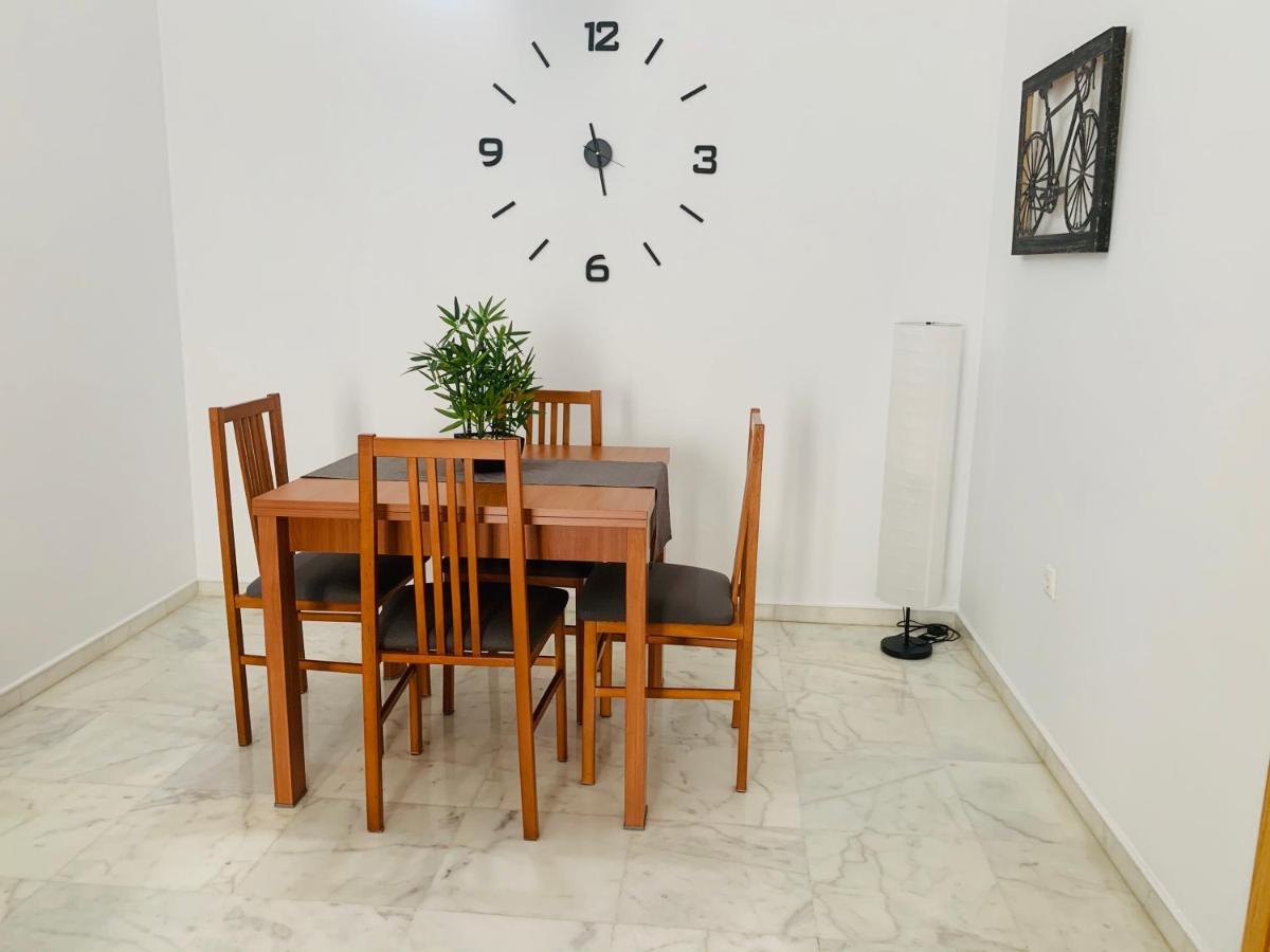 Bonito Apartamento Junto Al Gran Teatro Falla Кадис Екстериор снимка